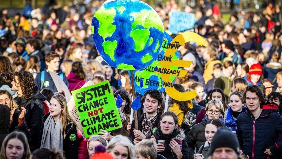 Kids in climate change protest, Netherlands