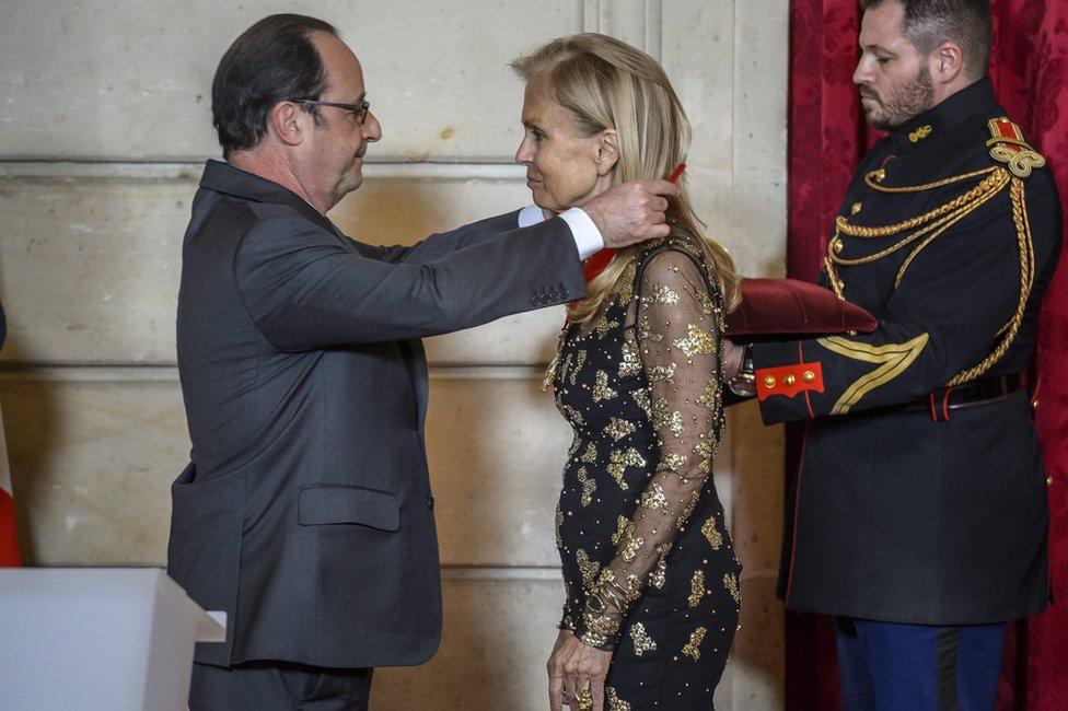 French President Francois Hollande (L) awards the Legion of Honour (Legion d'Honneur) to US Ambassador to France Jane Hartley (R) at the Elysee Presidential Palace in Paris, France, 16 January 2017