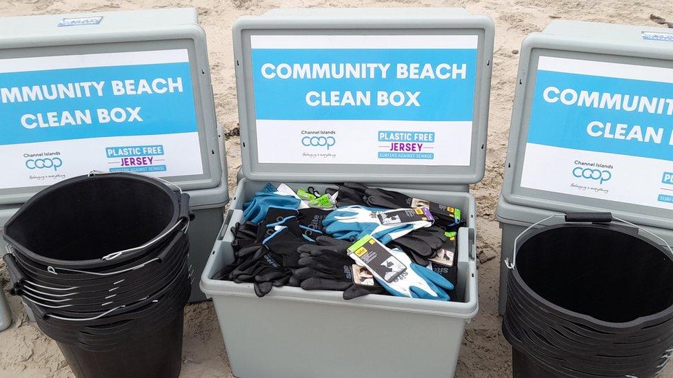 Community beach clean box Jersey