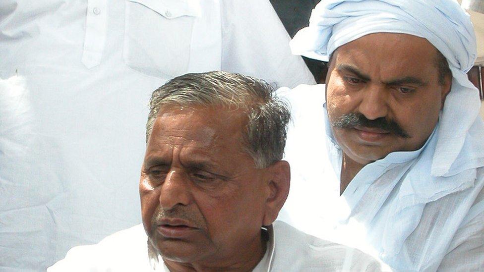 Atiq Ahmed with Mulayam Singh Yadav