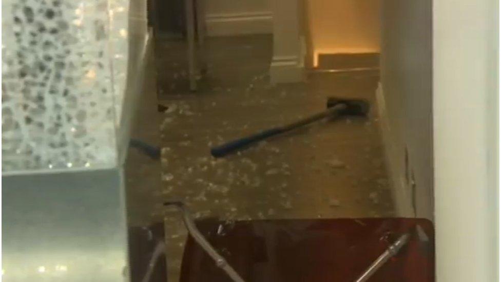 Sledgehammer on the floor of the jewellers