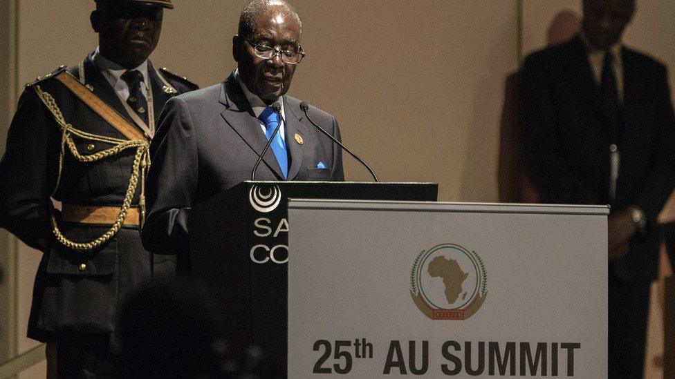 mugabe au summit