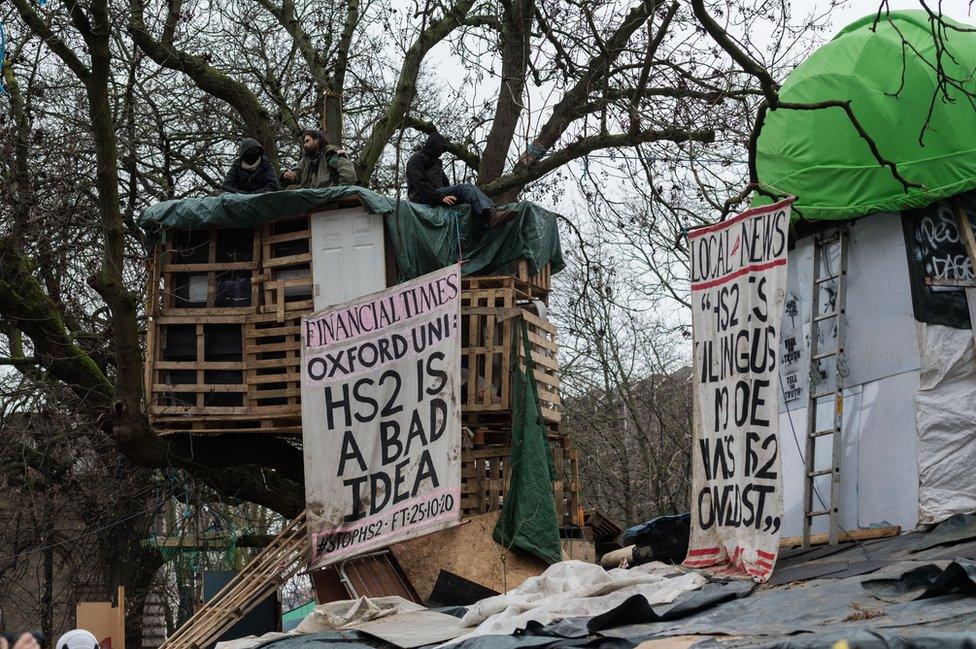 HS2 protesters at Euston