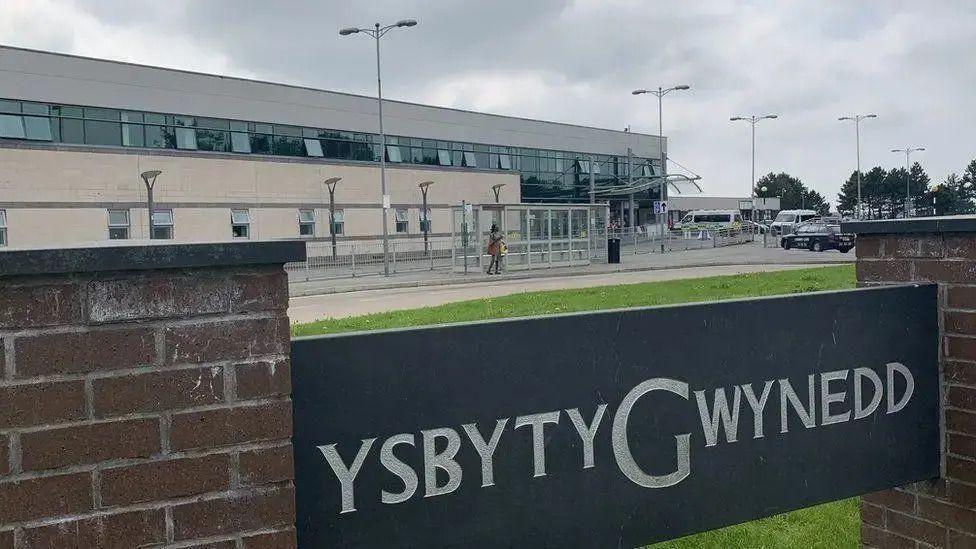 The Ysbyty Gwynedd sign outside the hospital in Bangor.