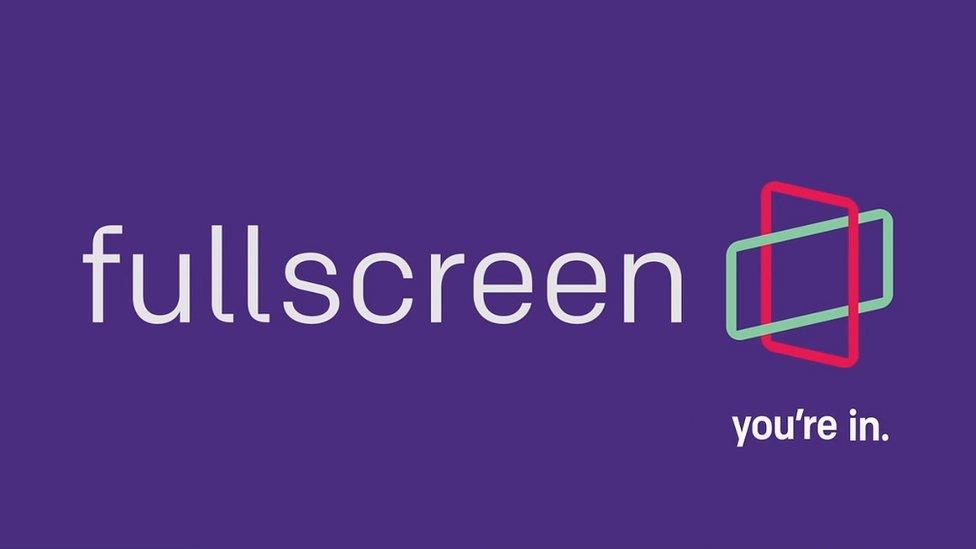 Fullscreen logo