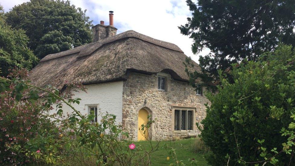 Thatched cottage in Merthyr Tydfil