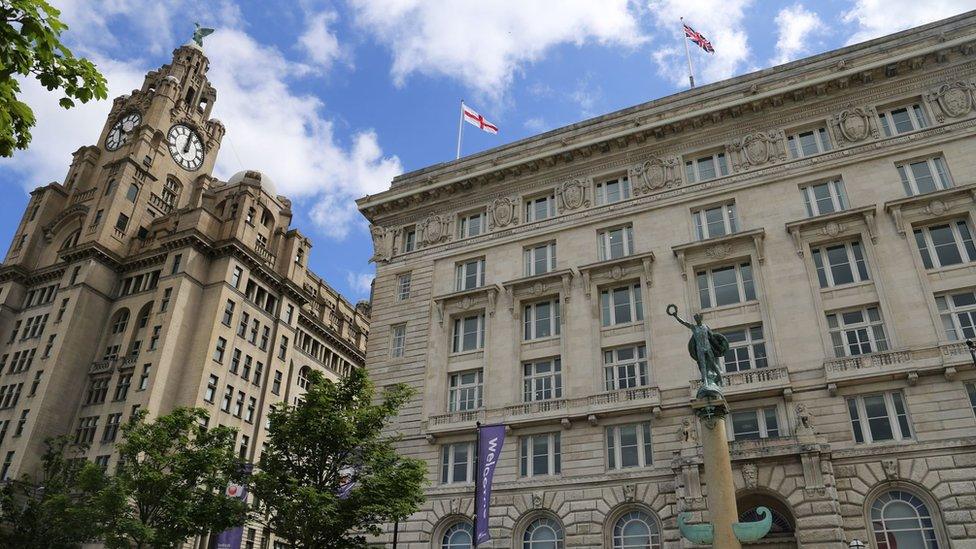 Liver building and Cunard building