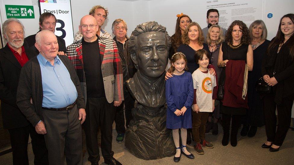 Sculpture of Wilbert Lloyd Roberts is unveiled