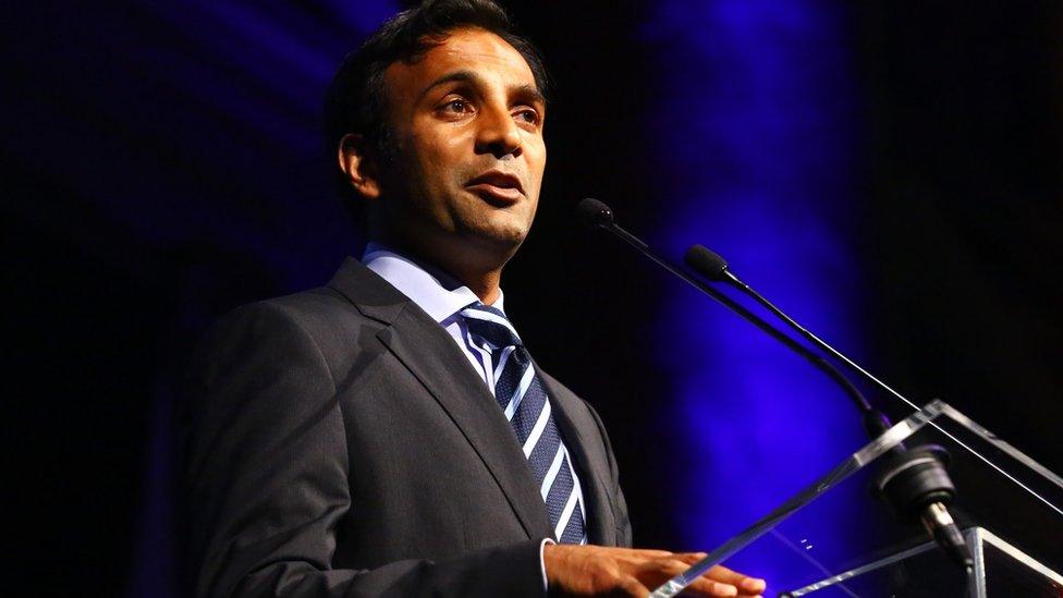 DJ Patil - speaking before an audience