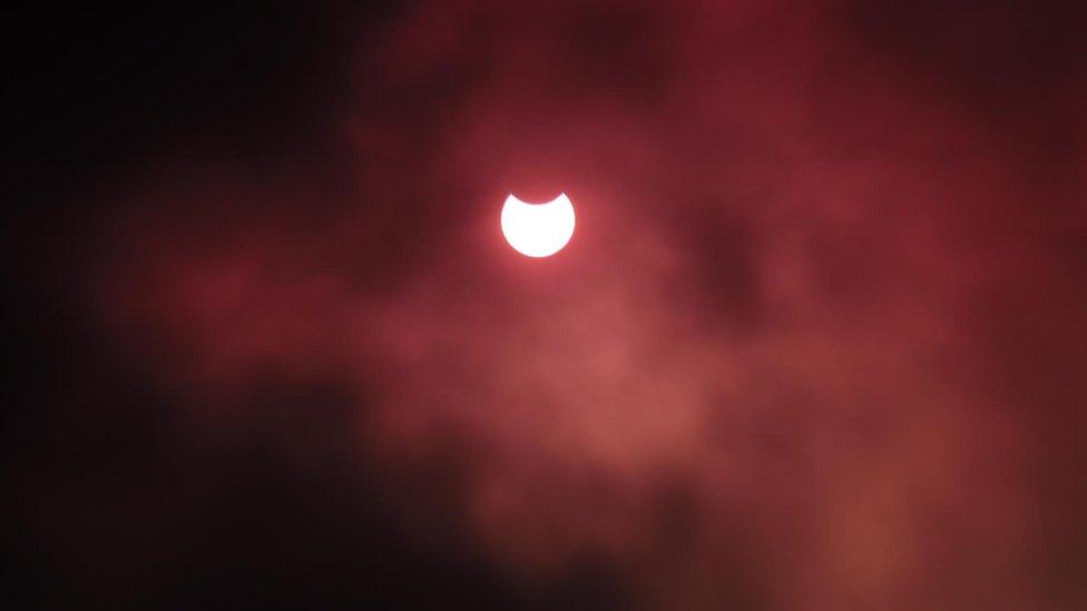 Eclipse from Ibstone, High Wycombe