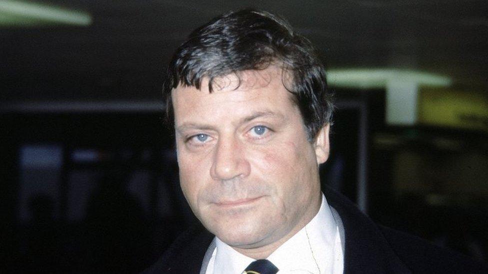 Oliver Reed