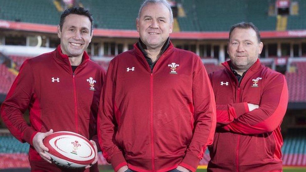 Stephen Jones, Wayne Pivac a Jonathan Humphreys