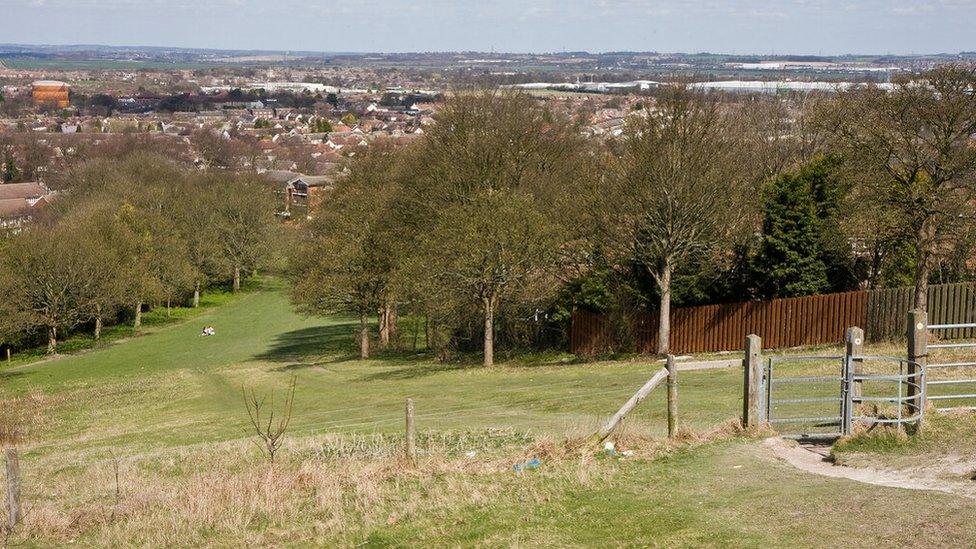 Dunstable Downs, near Totternhoe