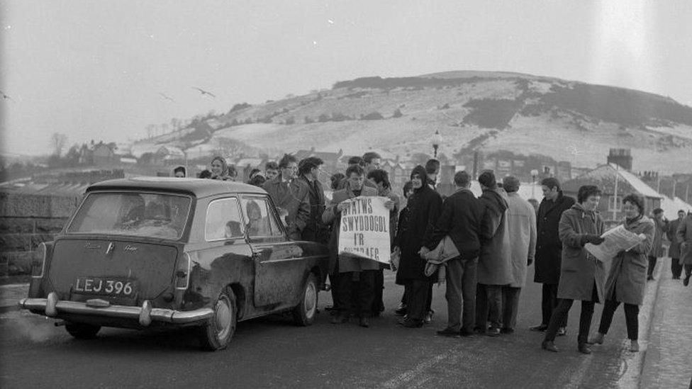 Protest Pont Trefechan