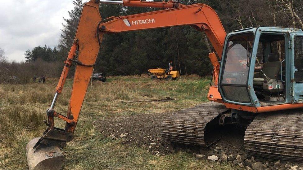 Digger at Joe Lynskey search site