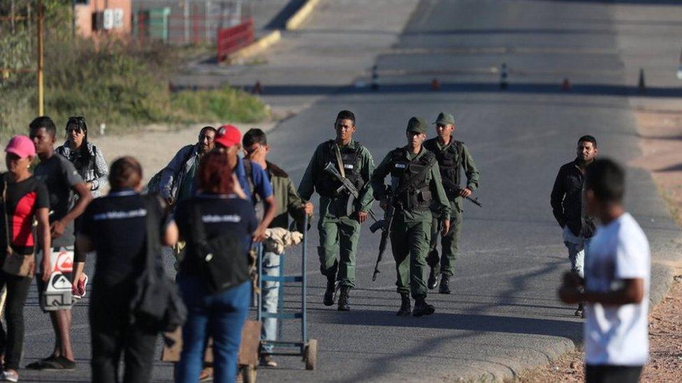 Venezuelan soldiers at the border