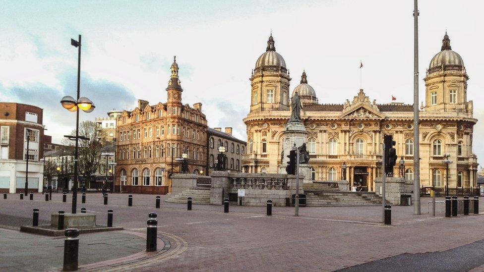 Victoria Square, Hull