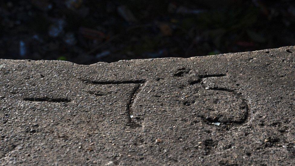 Markings around one of the gun emplacements