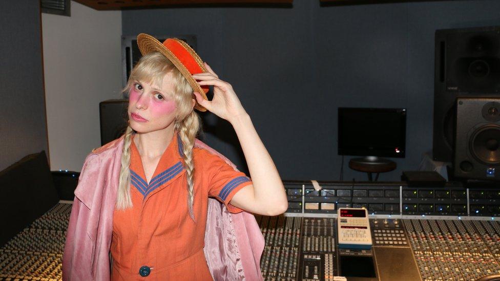 Petite Meller
