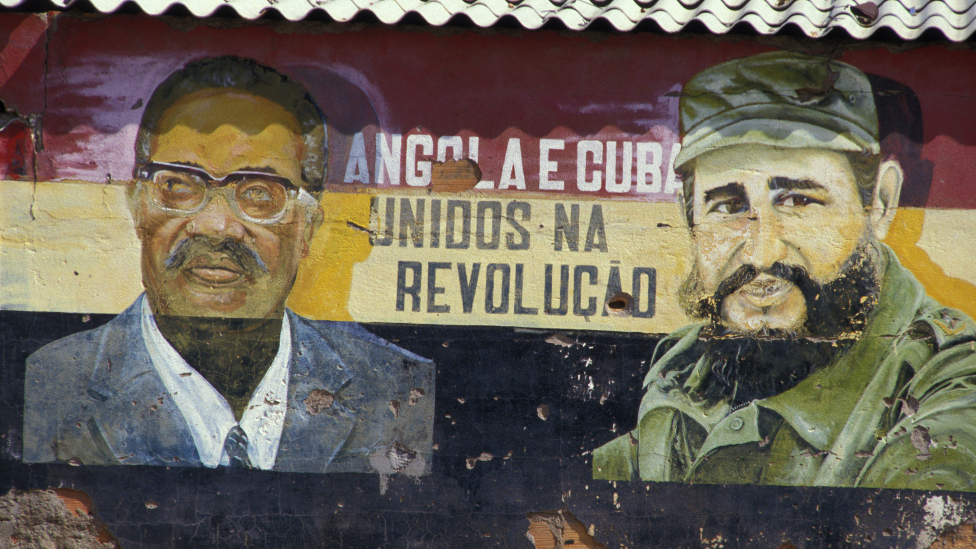 Graffiti in Angola in 1987 of Cuban leader Fidel Castro (R) and Angolan leader António Agostinho Neto (L)