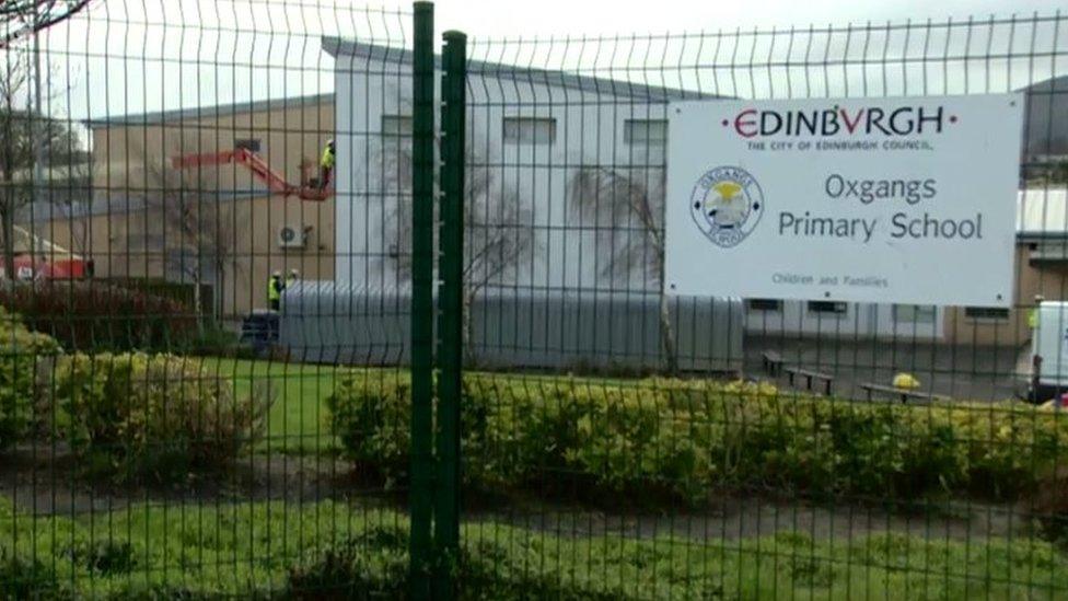 Workers on site at Oxgangs Primary School