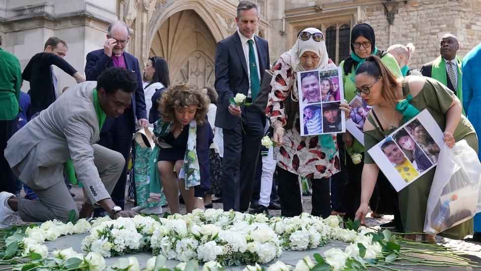 White roses outside Westminster Abbey