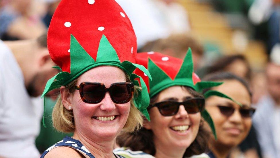 strawberry-hats.