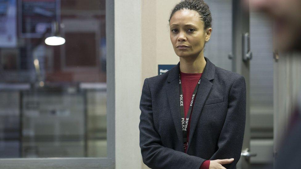 Thandie Newton as DCI Roz Huntley