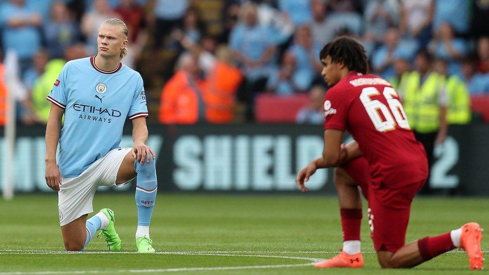 Players took the knee prior to the Community Shield between Liverpool and Manchester City