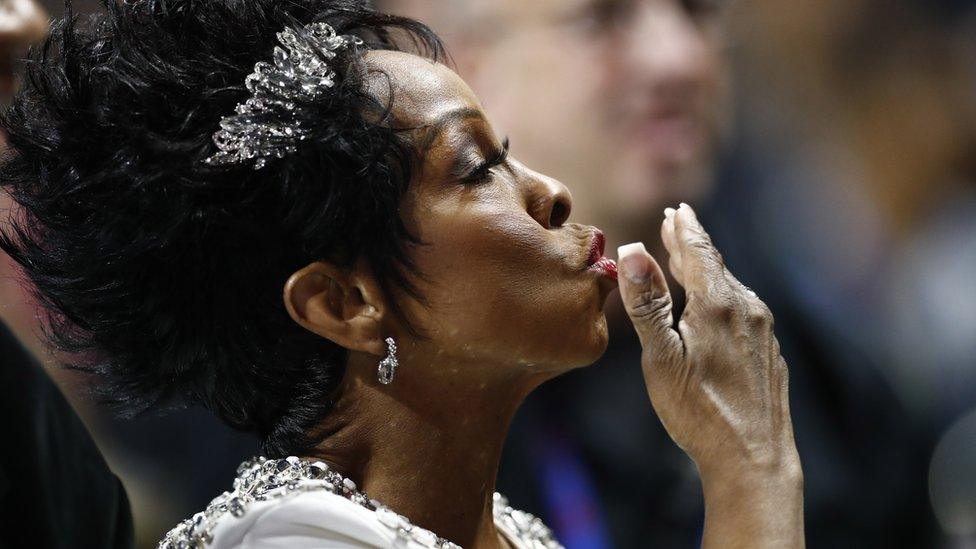 Gladys Knight sang the national anthem at the Mercedes-Benz Stadium in Atalanta