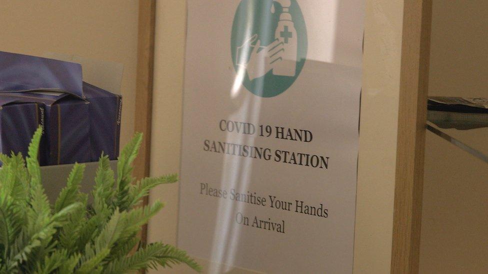 Hand sanitizer sign