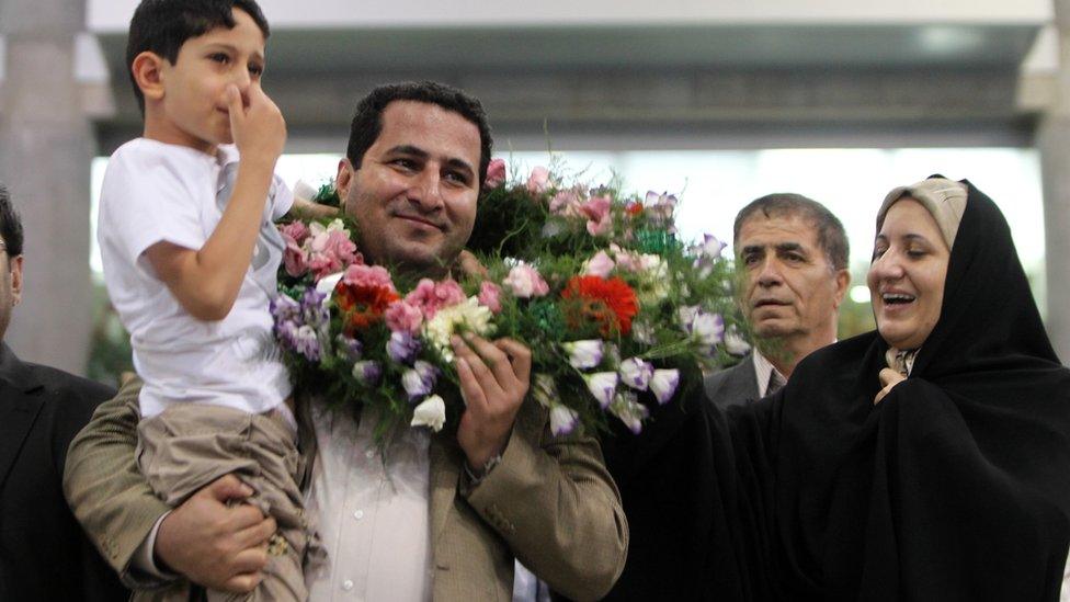 Shahram Amiri arrives back in Tehran (15/07/2010)