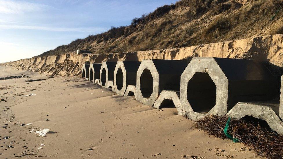 Hemsby sea defences