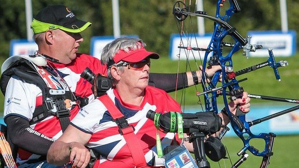 GB archers John Walker and Jo Frith