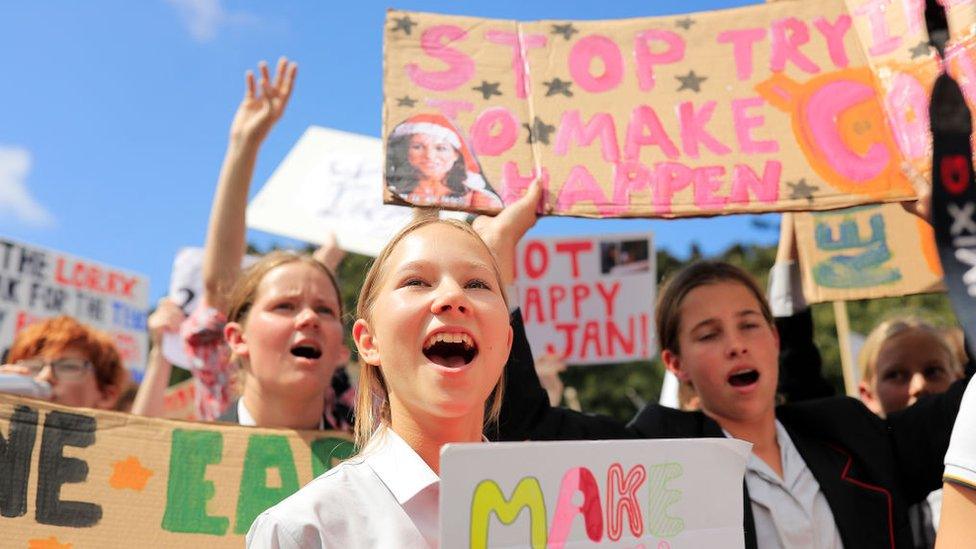 Kids-protesting-in-Australia