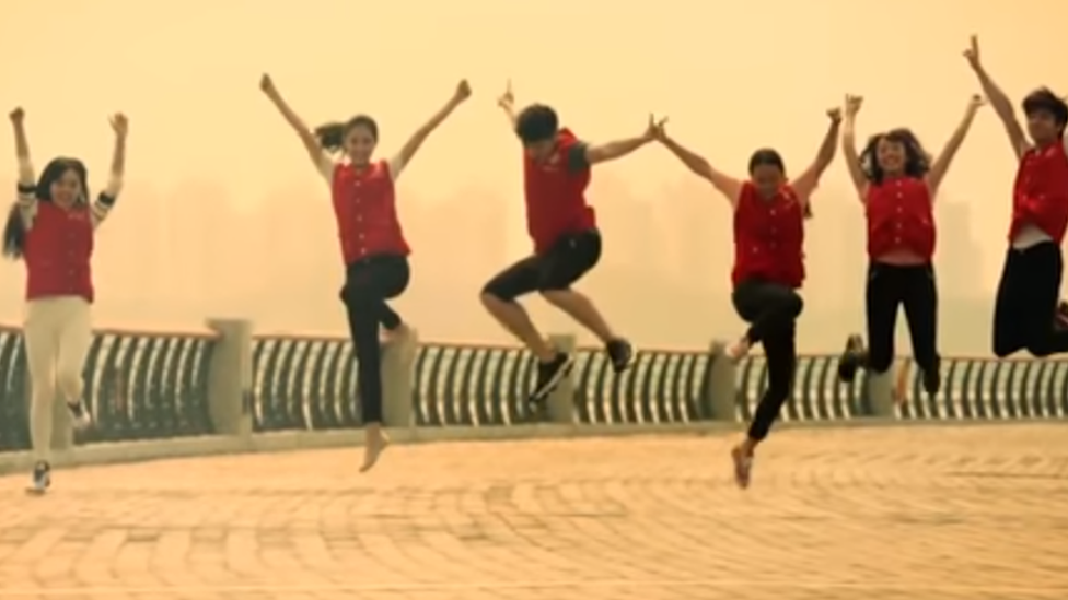 Printscreen from the Youtube video of "This is China"