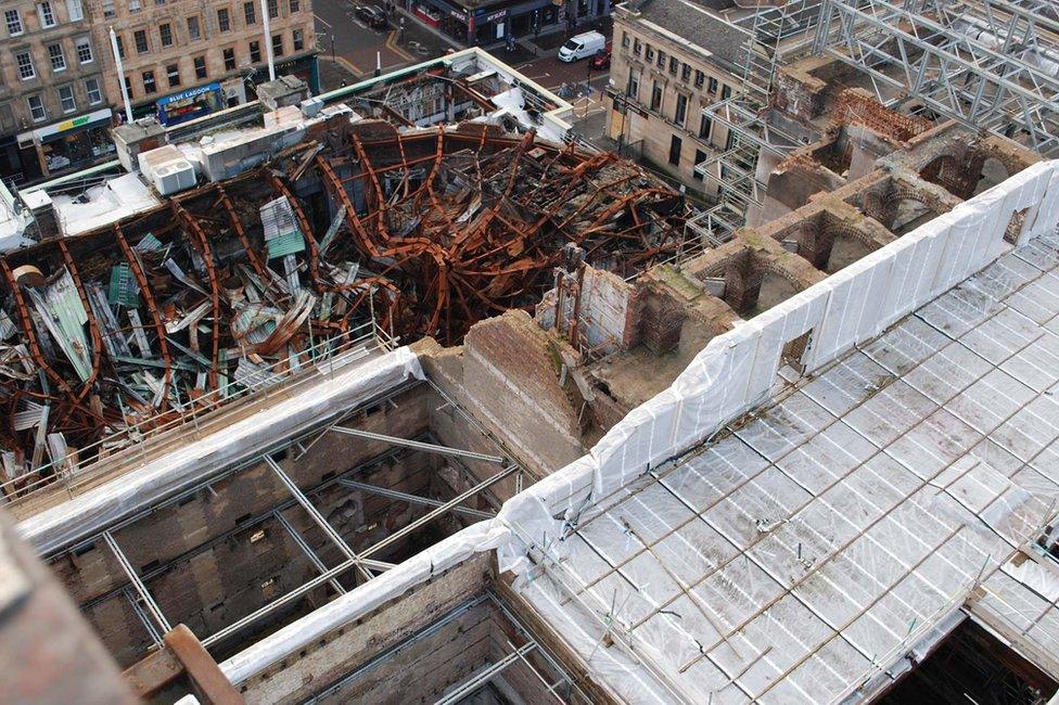 Damage to adjoining O2 ABC roof