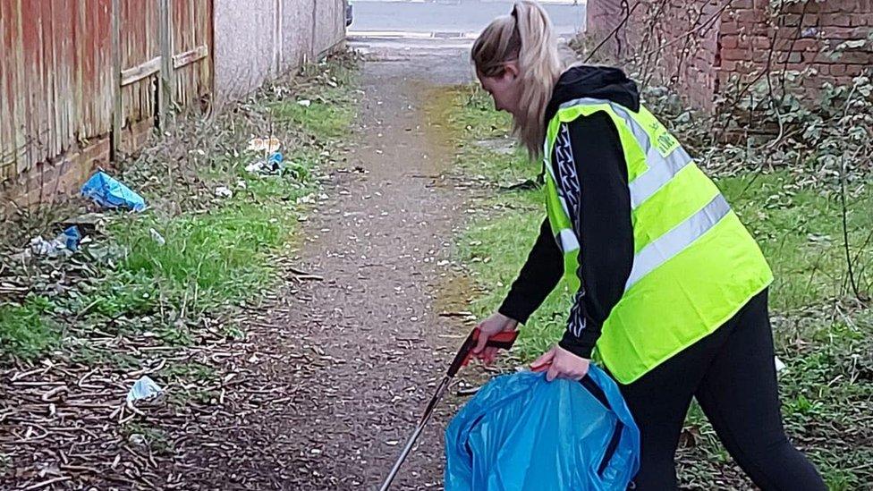 Jac Danielle litter picking