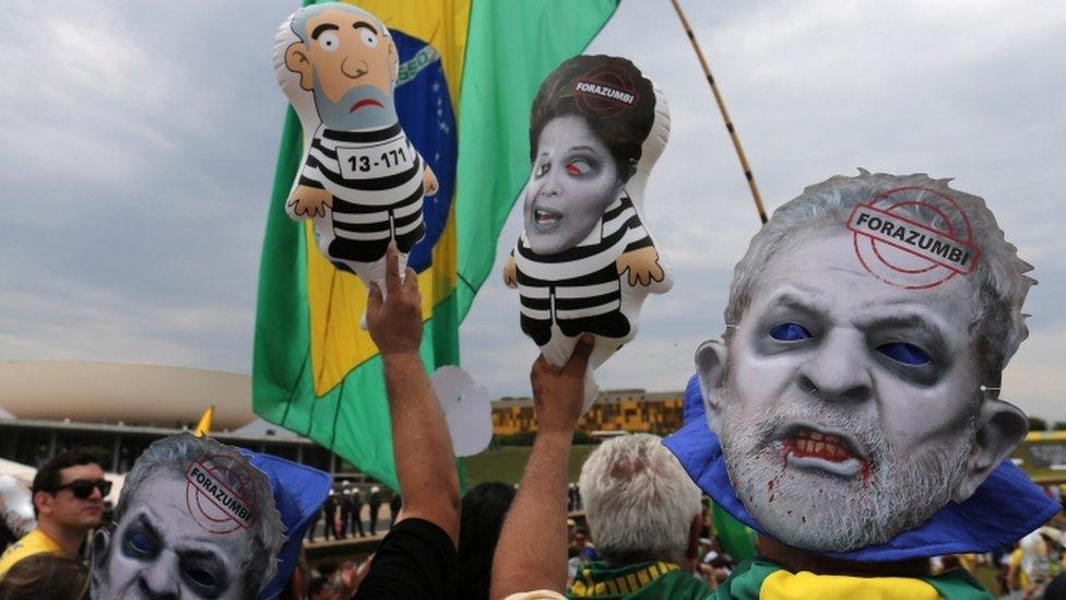 Protests against Dilma Rousseff and former President Lula in Brasilia, 15 Nov 15