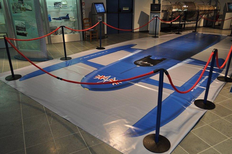 Bluebird floor-covering in the Ruskin Museum