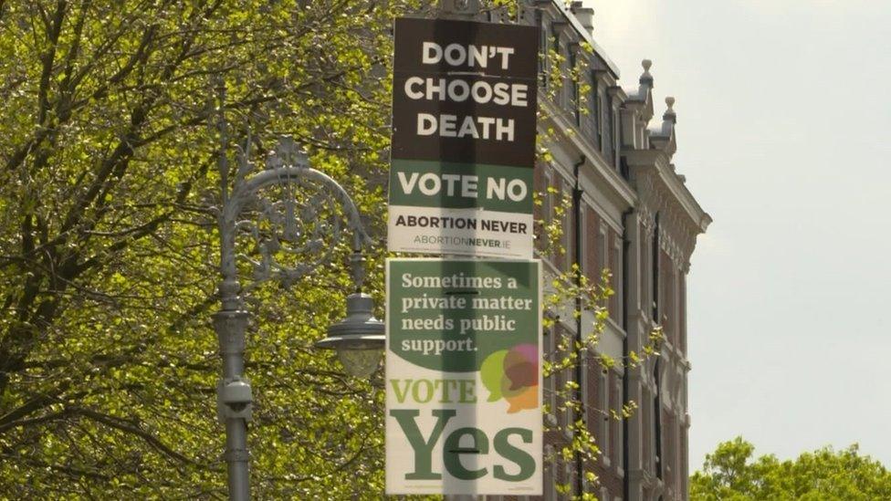 Vote yes sign