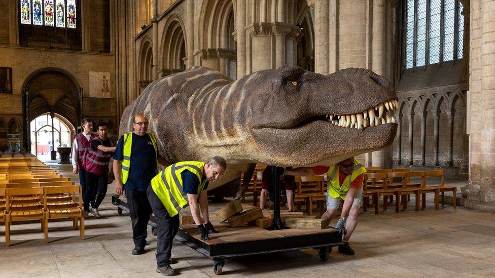 Model dinosaur in Peterborough Cathedral