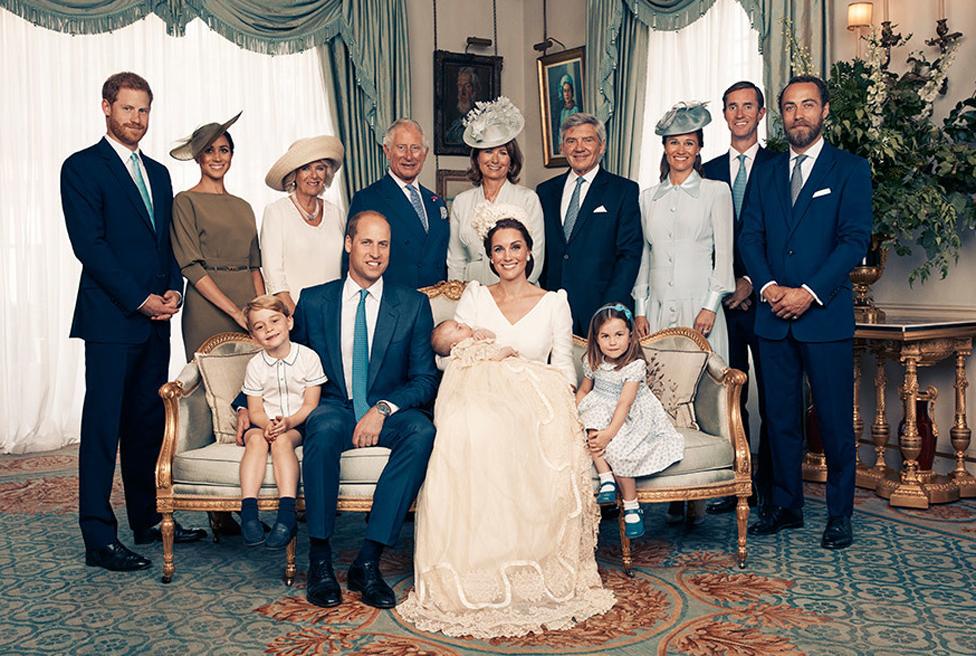 Royal family pose for photograph at Prince Louis' christening