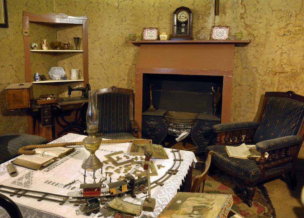 Victorian Parlour, Museum of East Anglian Life