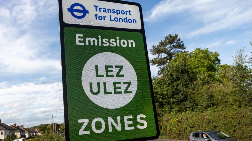 Ulez sign