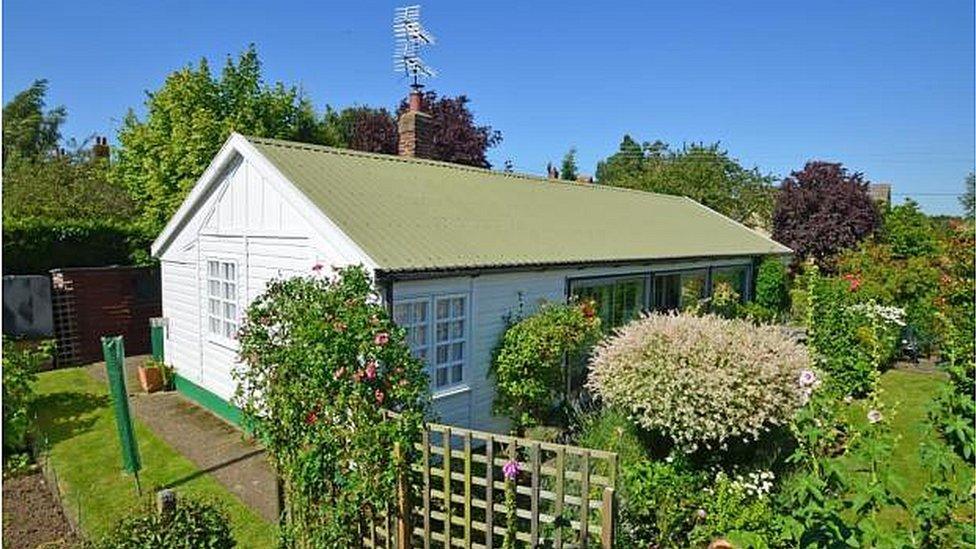 Cricket pavilion house