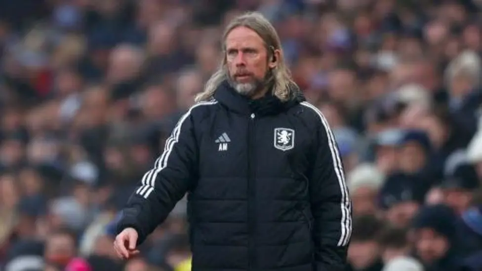 Chelsea in talks for Villa set-piece guru MacPhee