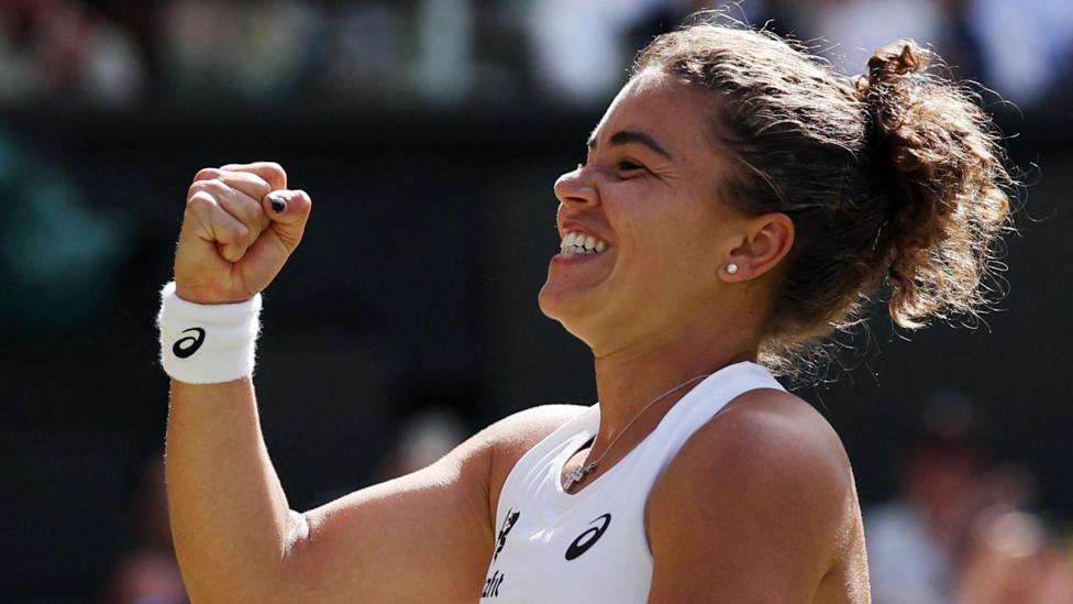 Paolini's Positivity Prevails: Italian Holds Off Eala to Reach Wimbledon Quarters