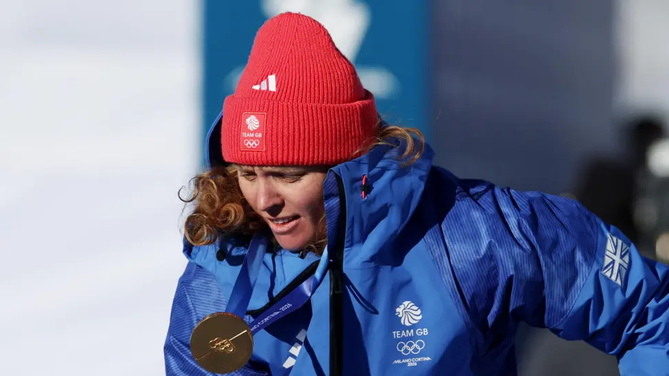 El medallista de oro olímpico Bankes gana la carrera de la Copa del Mundo