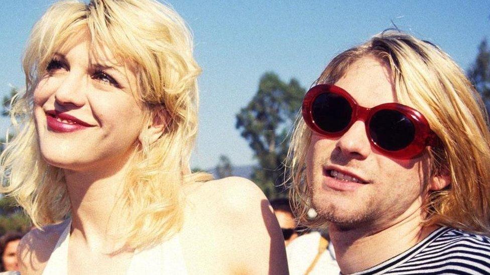 Cariad yn magu yng Ngahsnewydd? Courtney Love a Kurt Cobain